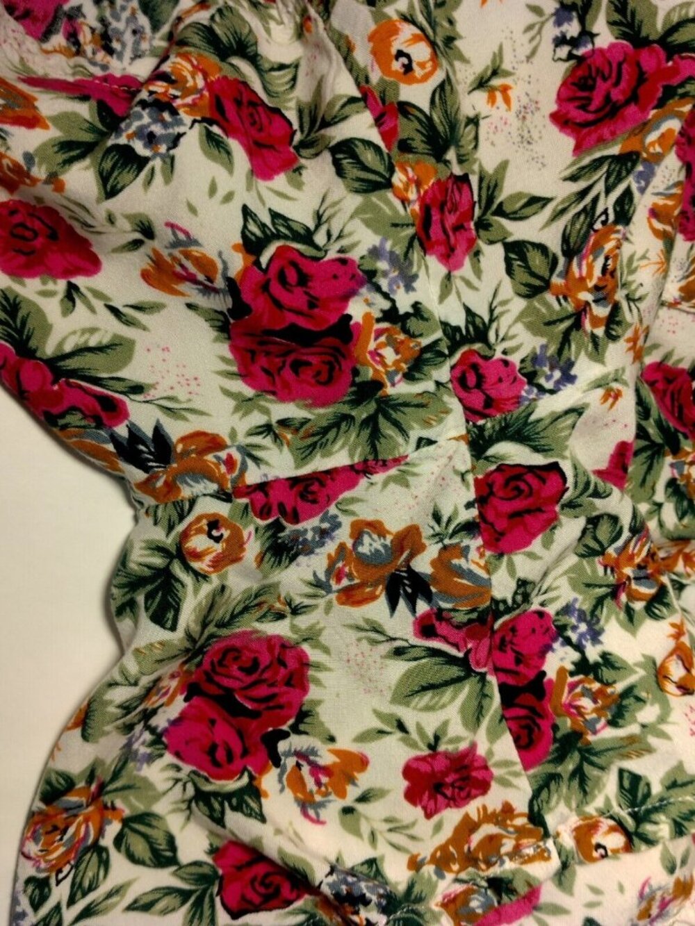 Vintage 1990s Bermuda Run Romper M White Pink Floral Rayon Shorts Tie Pleated - Picture 12 of 16